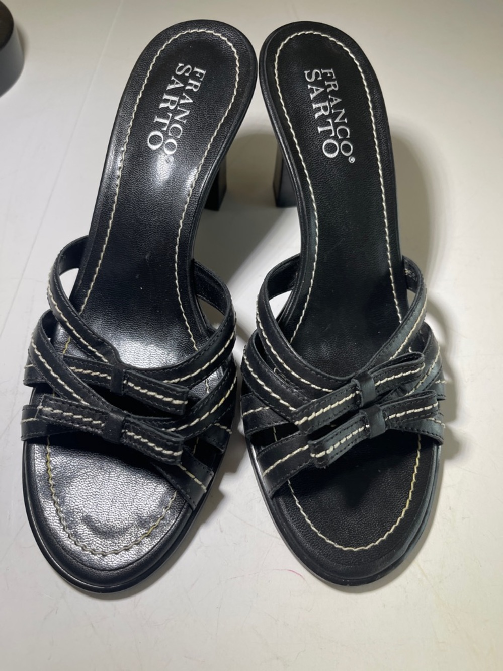 Franco Sarto Black Leather Bow-Accent Heeled Mules